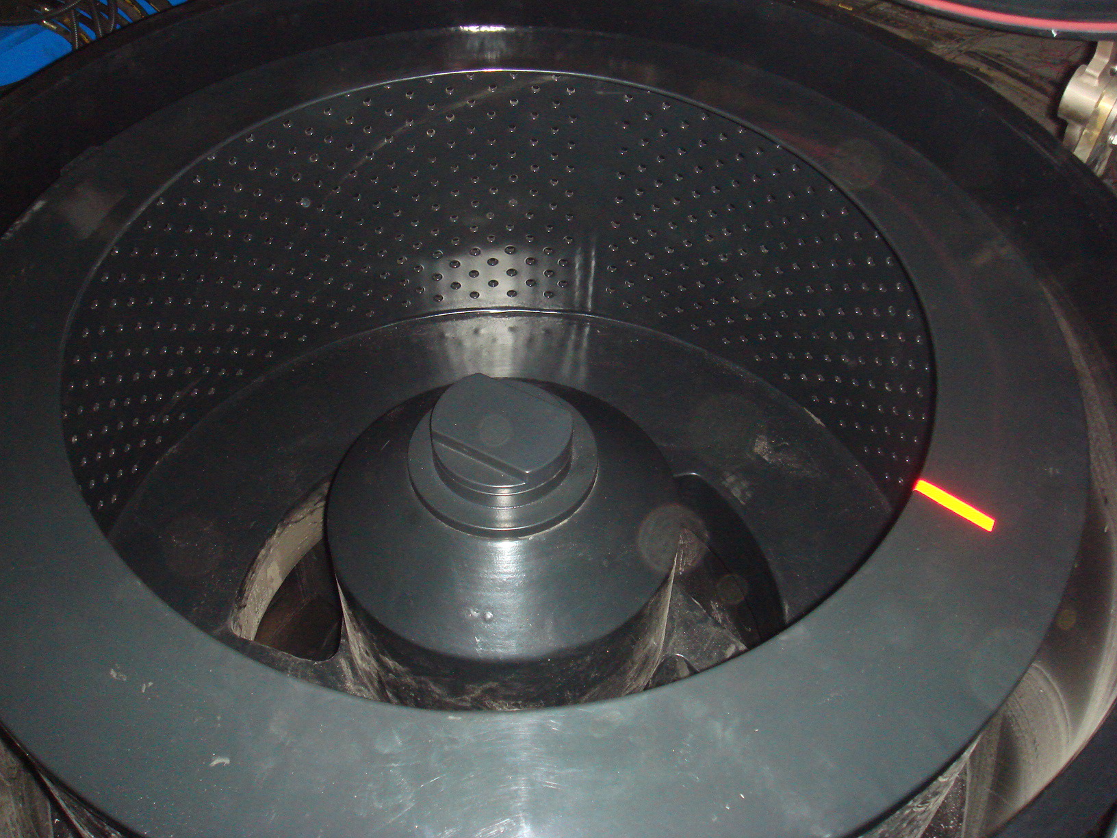 lgz1250h平板式刮刀下卸料衬哈拉离心机