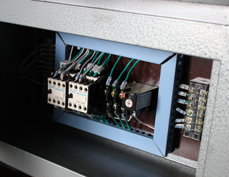 yp-808 书芯压平机 电动压纸机 平板纸箱整平机