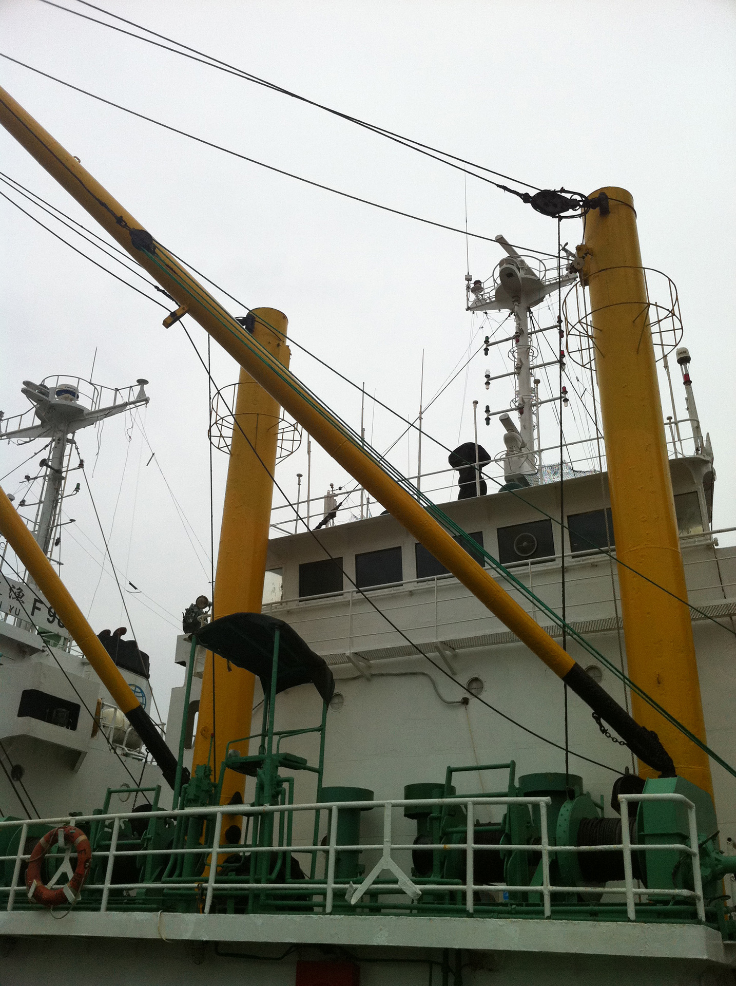 撑杆吊机甲板机械船用机械远洋渔船设备福建盛荣船舶设备制造