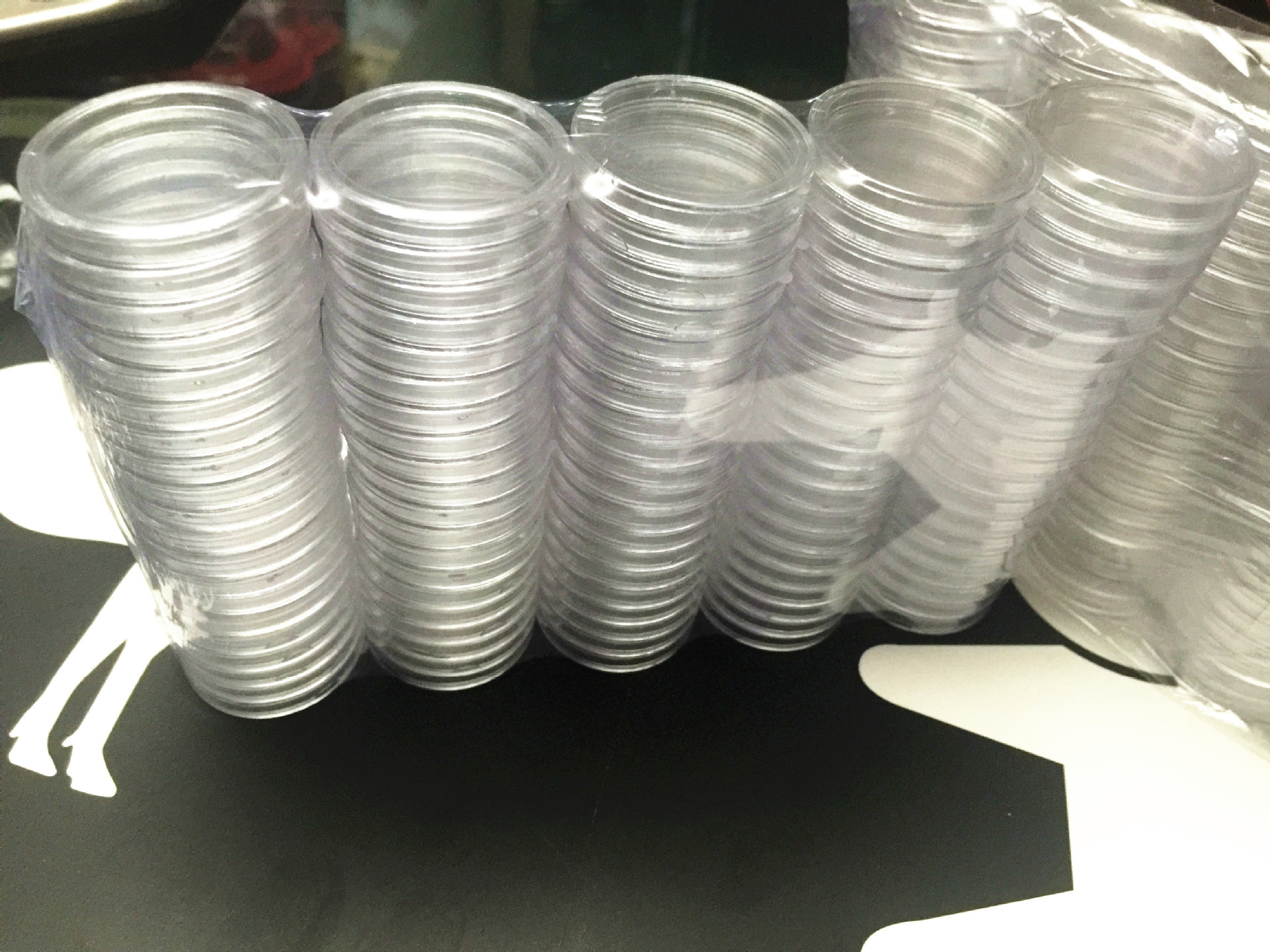 【名称】塑料硬币保护盒(内径27mm)  航天纪念币10元专用【规格】外径