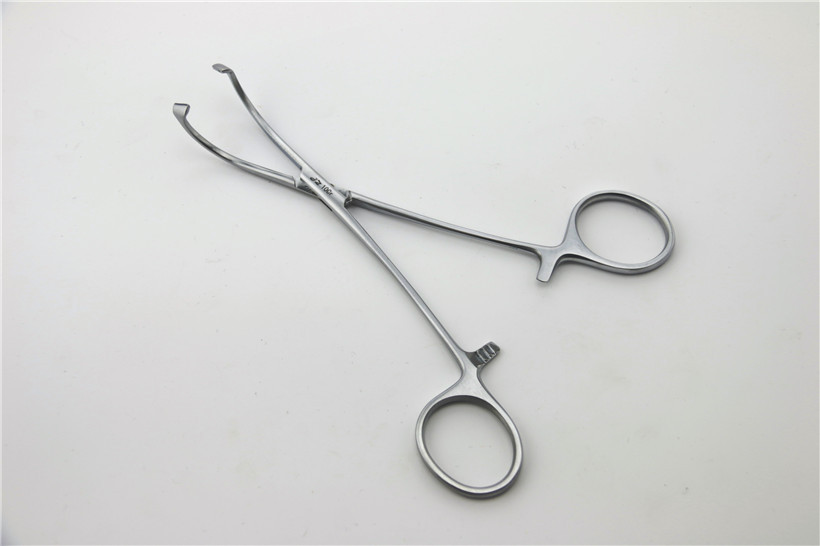输尿管夹持钳 16cm弯有齿 上海金钟手术器械