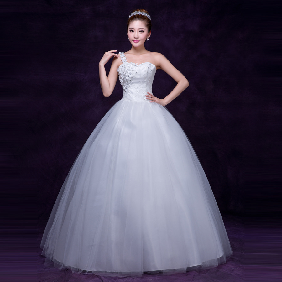 批发2018新款大码影楼单肩白纱新娘齐地收腰单肩显瘦结婚婚纱0807