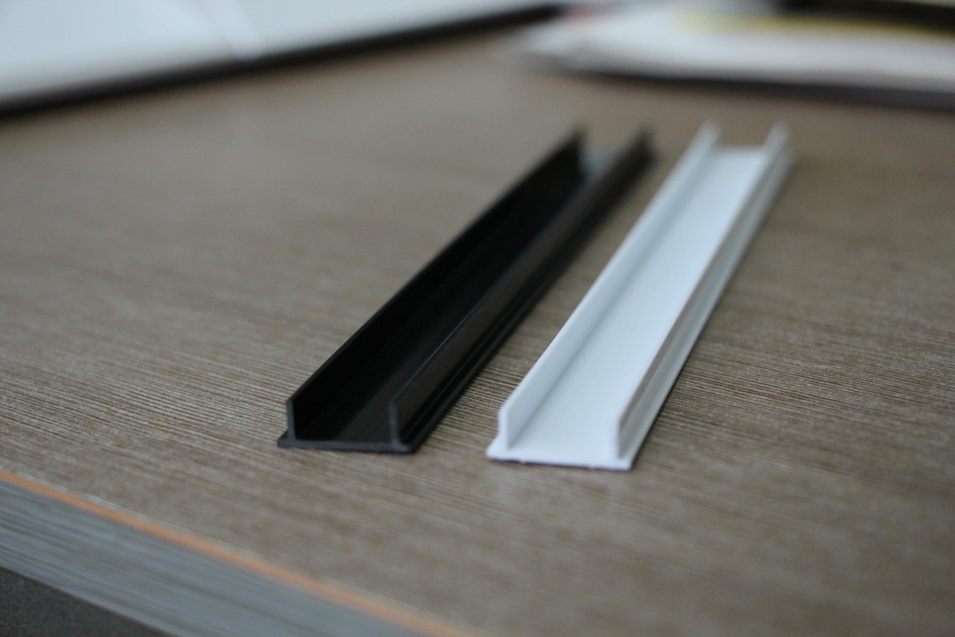 厂家供应pvc外墙分隔条 外墙塑料滴水线条 pvc装饰线条线板