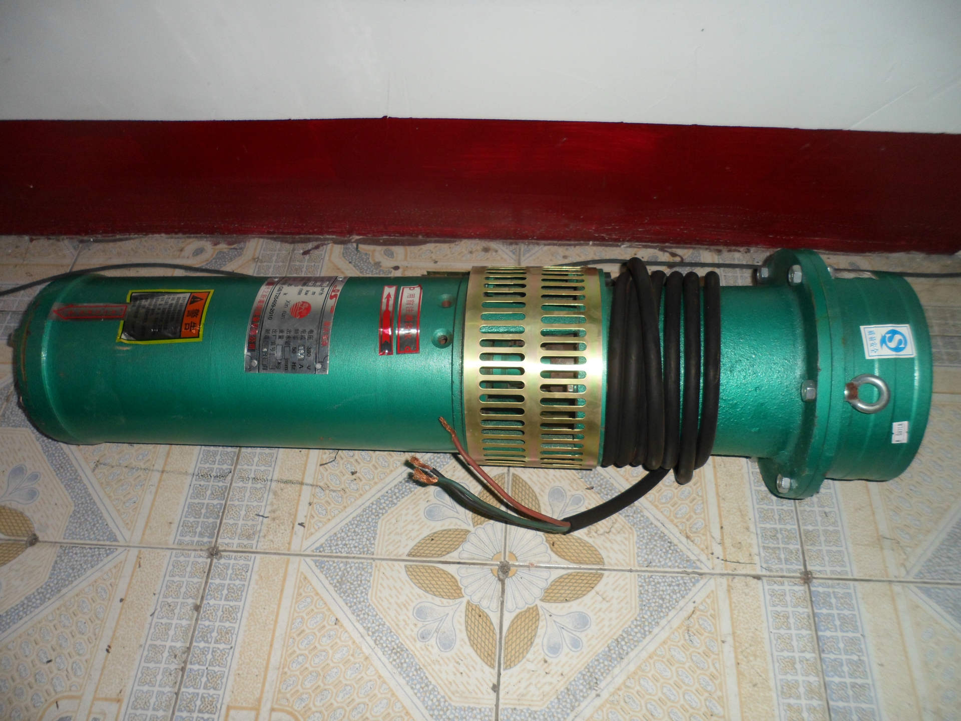 供应8寸农用高效农田排灌泵大流量供排水潜水泵