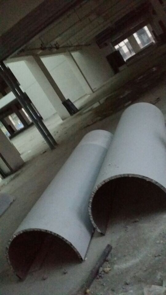承接各种银色镜面不锈钢包柱 商场酒店不锈钢圆柱 金属包柱工程