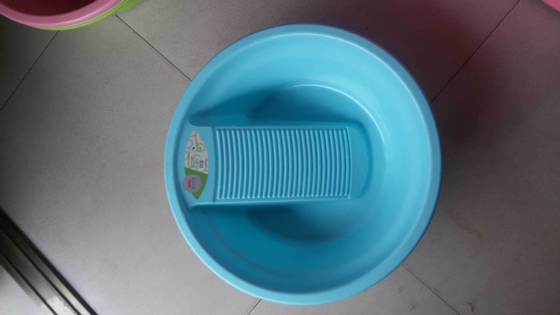 厂家直销鸿运塑料盆带搓衣板洗衣盆 赠品促销礼品盆爆款热卖批发