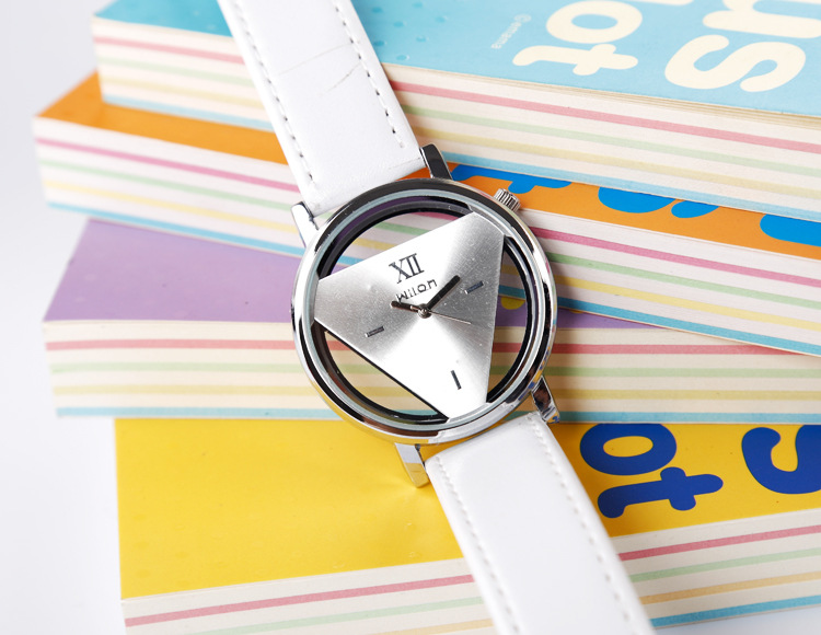 爆款热卖 手表 男女款三角形手表双面镂空潮流学生情侣非机械表