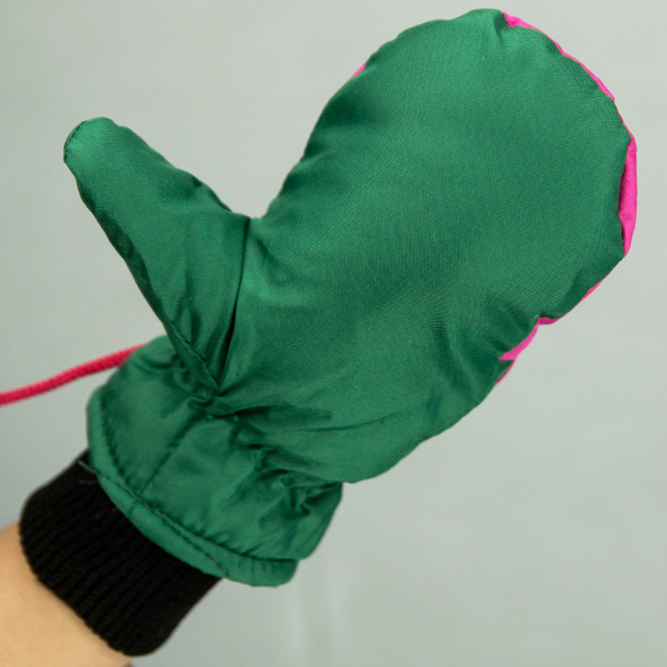 外贸儿童棉手套均码保暖手套户外日用防寒防风带绳猫咪棉手闷子