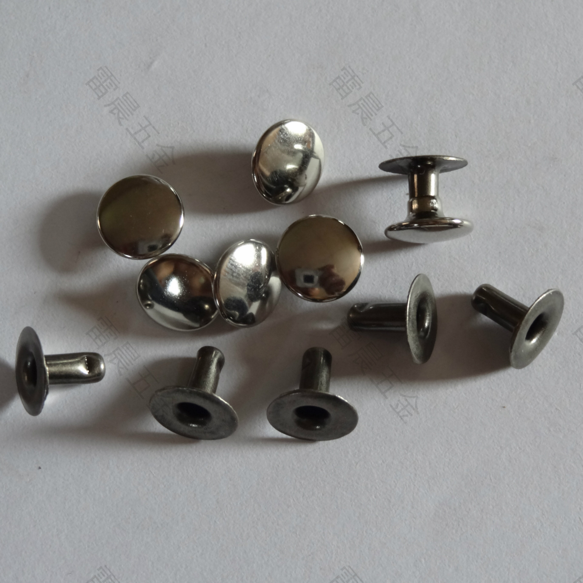 厂家直销9*8单面撞钉 8厘长单面铆钉 光泽好 起货快 欢迎咨询