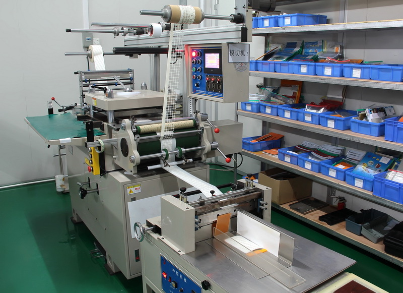 专业厂家生产定制模切冲型加工 各种材质保护膜 欢迎前来洽谈