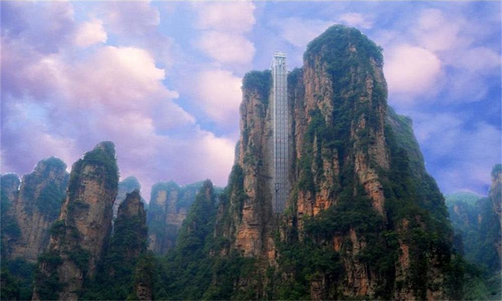 游玩仙境张家界,究竟有没有必要请当地导游呢?