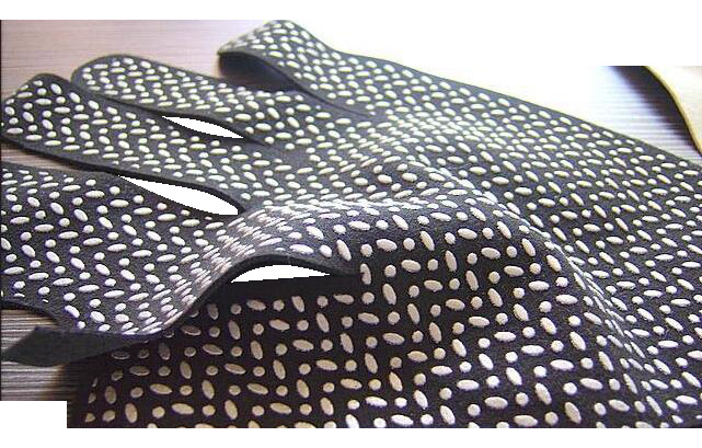 大幅面激光裁床 自动送料裁剪 服装皮革布料切割样片自动精确裁剪