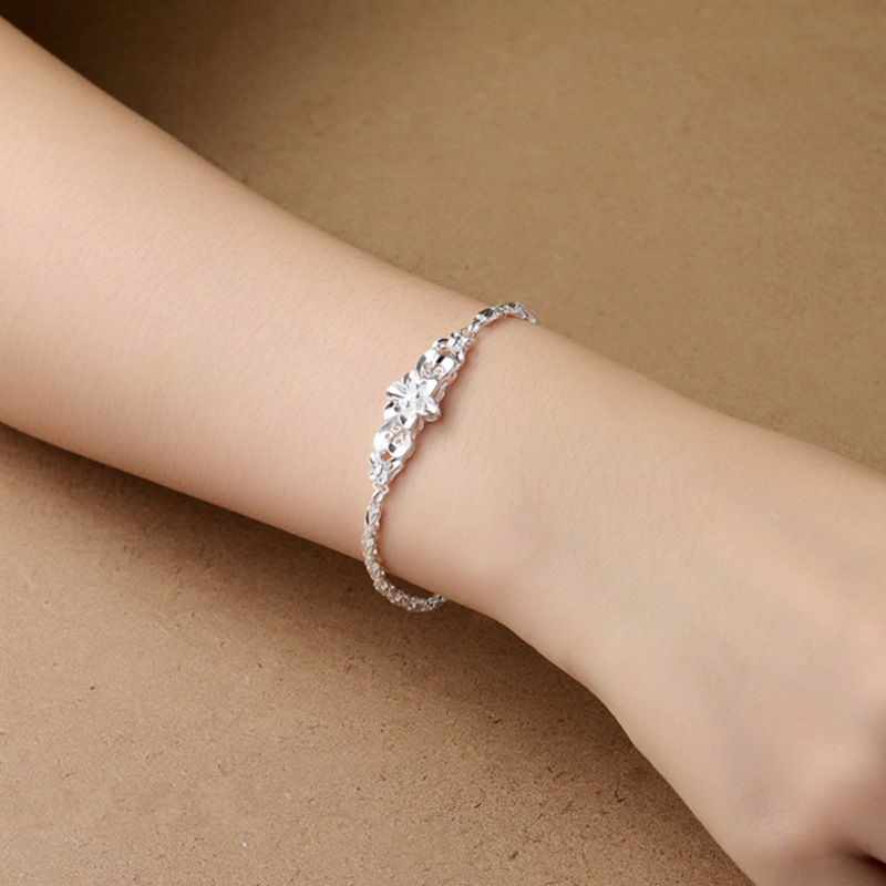 倾人城 s999纯银 手链 女韩版 蝶恋花银手链热卖生日礼物送女朋友