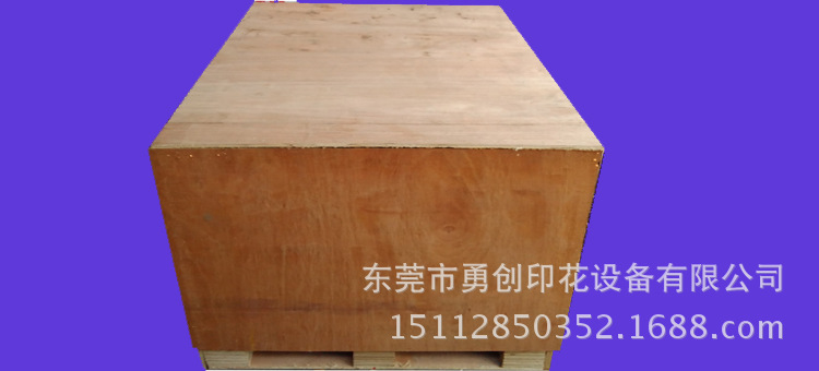 机架由整块钢板激光切割,没存在焊点,耐用,受力均衡,烫印效果好,优质