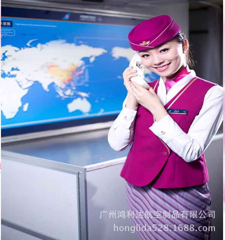 南航机场空姐服