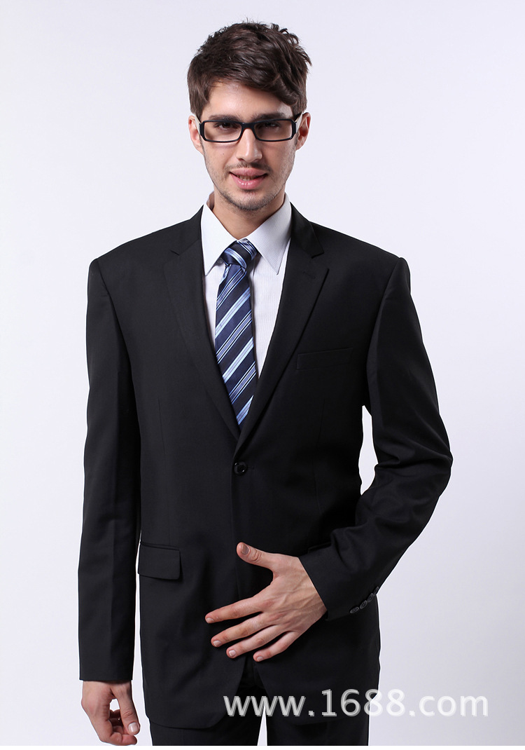 有关定做西装的启示录--最会穿西装的男人