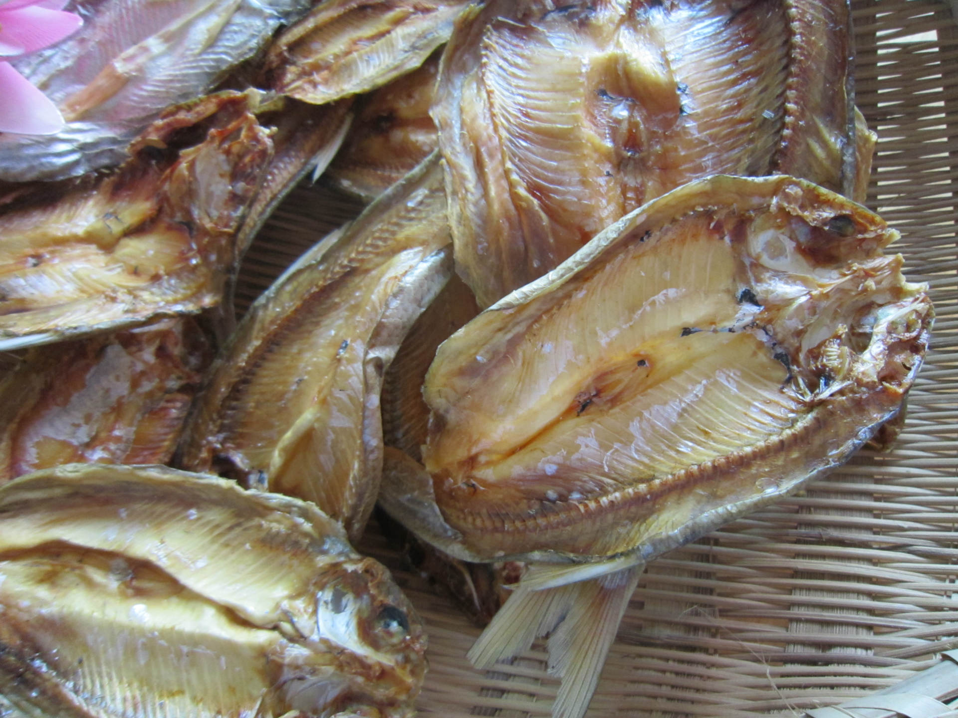 农家自制太阳晒干的野生干鱼儿 250g