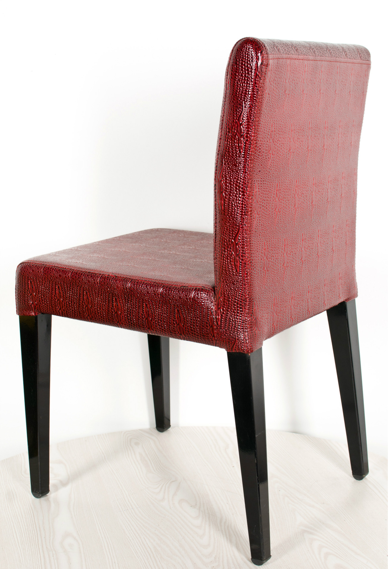 厂家直销五金软包餐椅 茶餐厅西皮椅子 中餐厅椅子/ 可定做