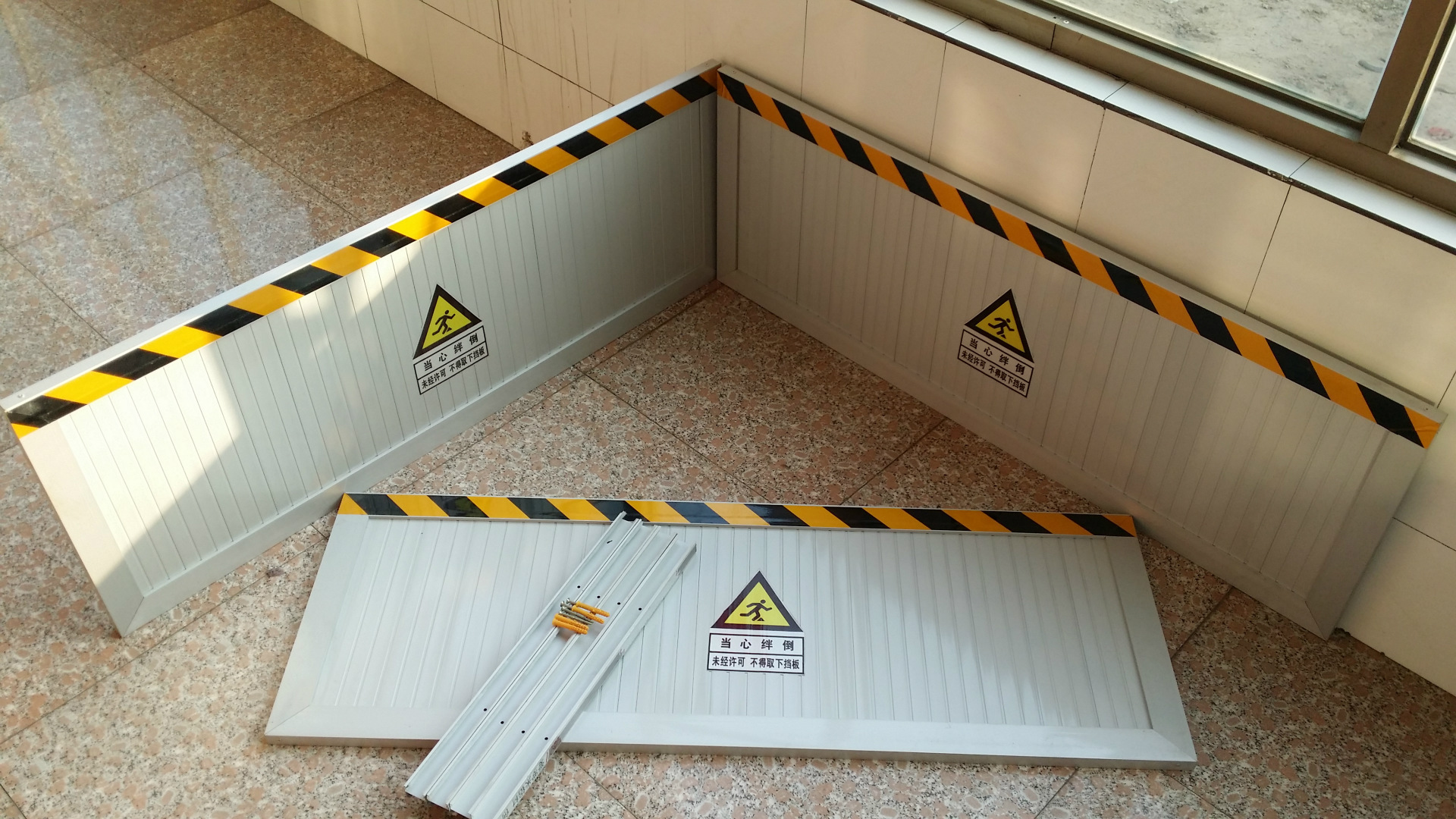 厂家直销 铝合金挡鼠板 配电室机房专用挡鼠板 防鼠板价格