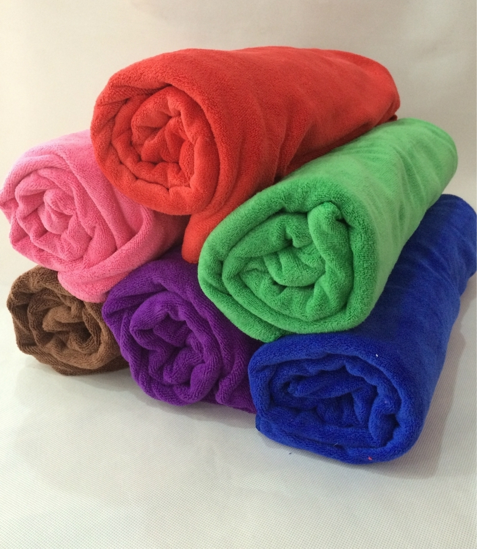 低价销售超细纤维纳米70140大浴巾擦车巾摆地摊低价商品