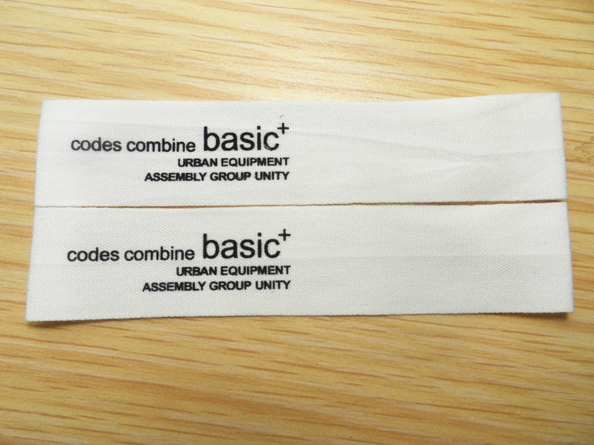 青岛厂家加工涂层成分标 缎带水洗标 杜邦纸 涂层三色双面印刷