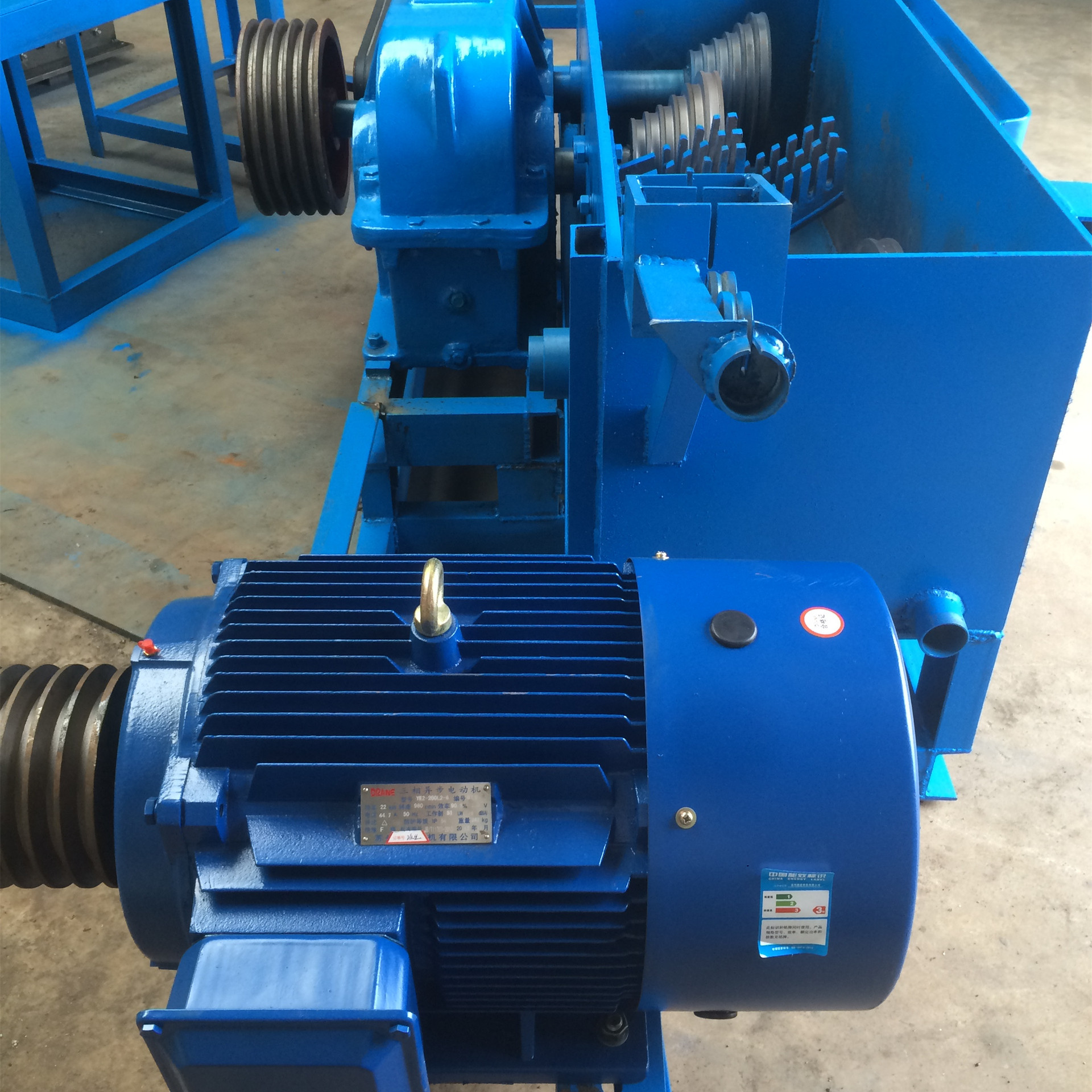 定制水箱拉丝机 机械金属加工设备 钢丝拉拔机