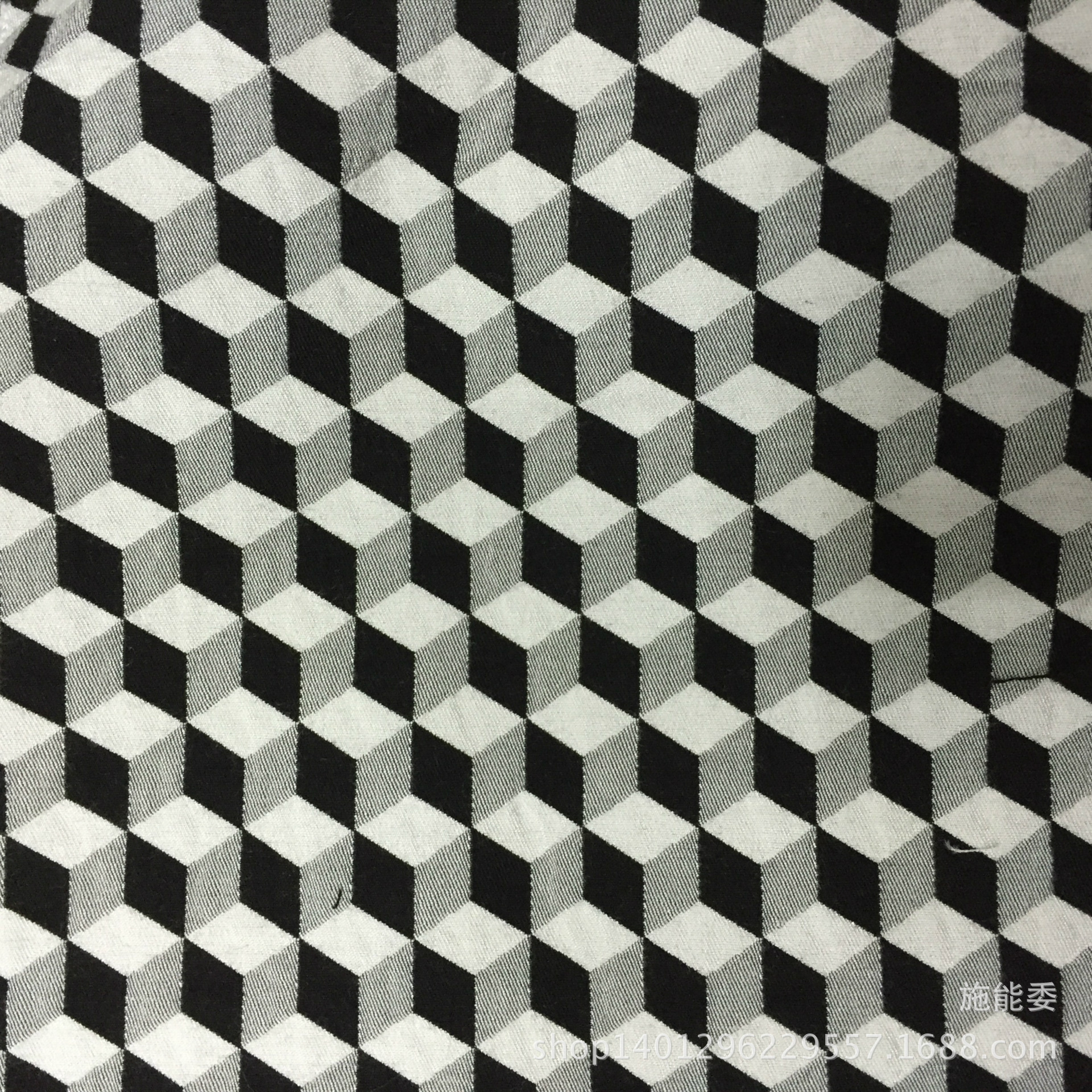 d素2019年秋冬时尚3d立体色织提花连衣裙提花面料厂家直销