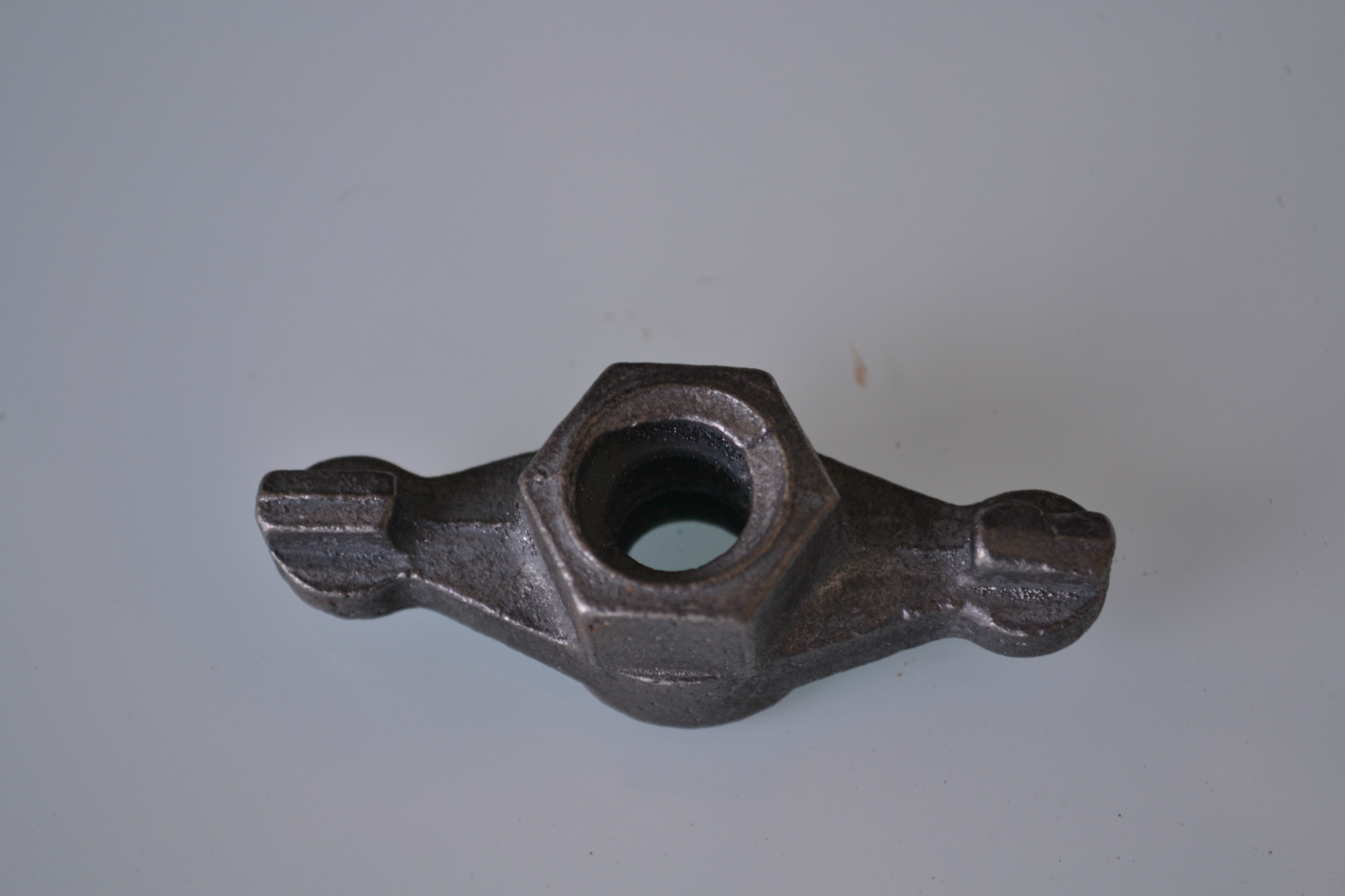 建筑木工用山型卡 蝴蝶扣 山形卡 山型母山形螺母