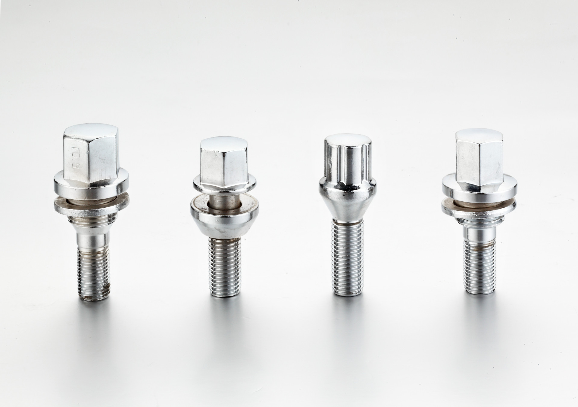 宝马奥迪奔驰轮毂偏心螺丝反串螺杆轮胎偏心螺母改装偏心垫片螺栓