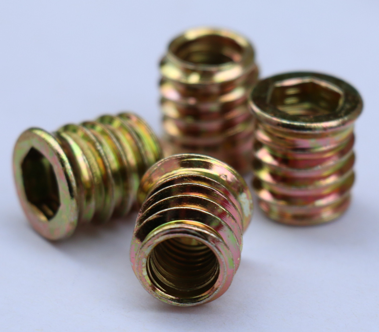 彩锌平头内六角内外牙