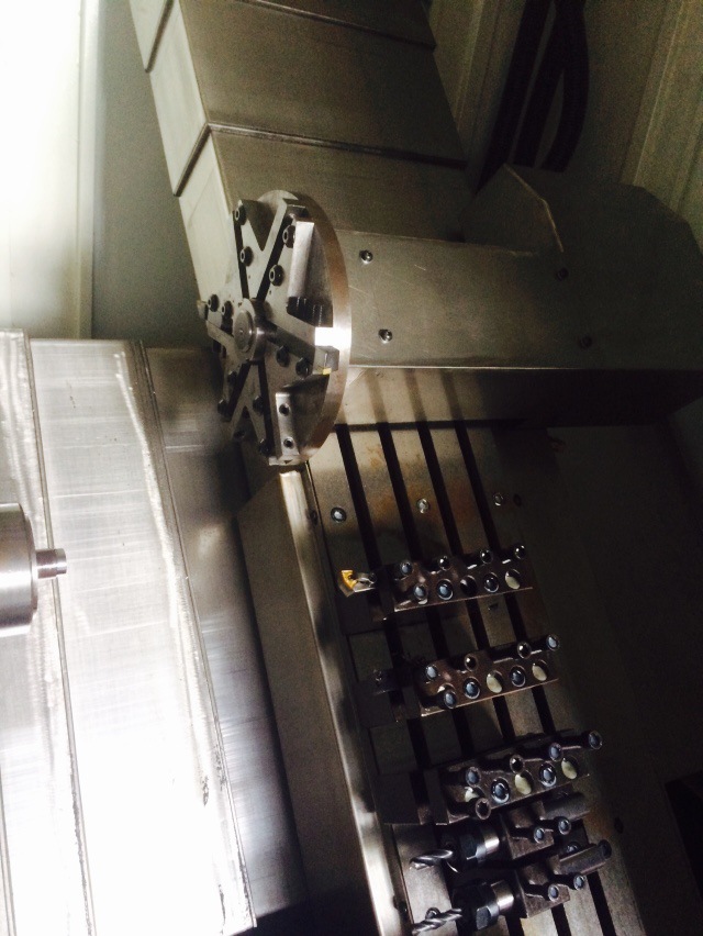 飞刀盘数控车床