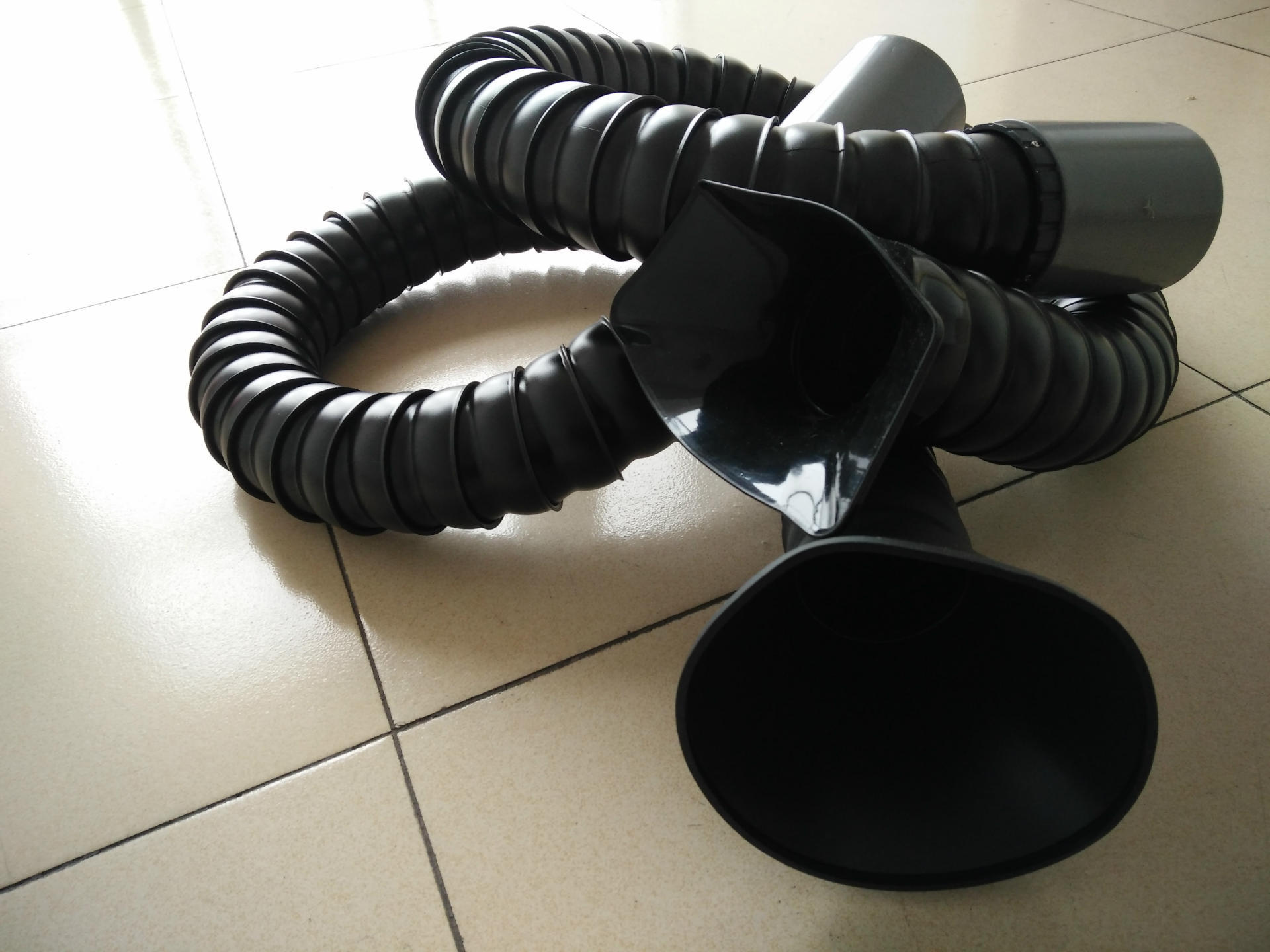 万向竹节吸烟管直径75mm总长1.4米配内径75mm接头配圆形或方形罩