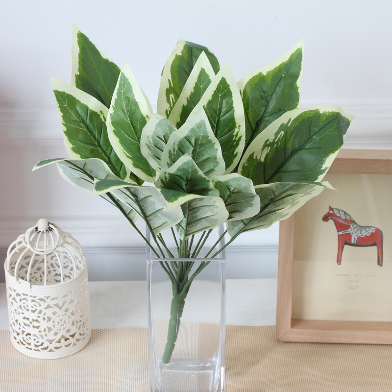 16叉手感白边绿叶万年青仿真绿色植物墙体园林装饰叶子假植物