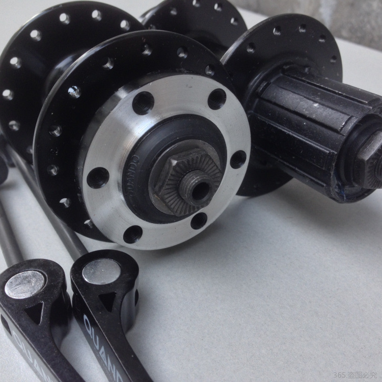 花鼓批发 昆腾碟刹卡式 32孔 散珠花鼓 黑色 自行车碟刹花鼓配件