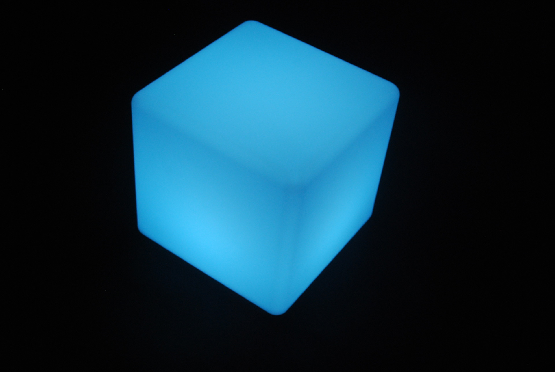 10-60cm 七彩发光立方体 方凳 创意家居 led发光家具专业厂家直销