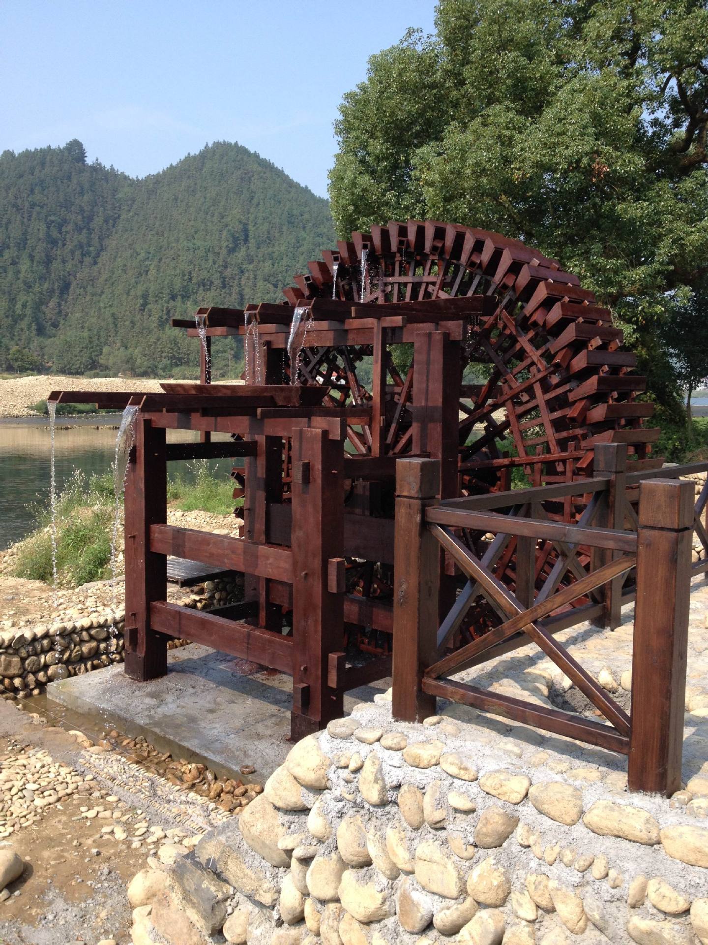 防腐木水车小品工艺品 防腐木水车轮防腐木