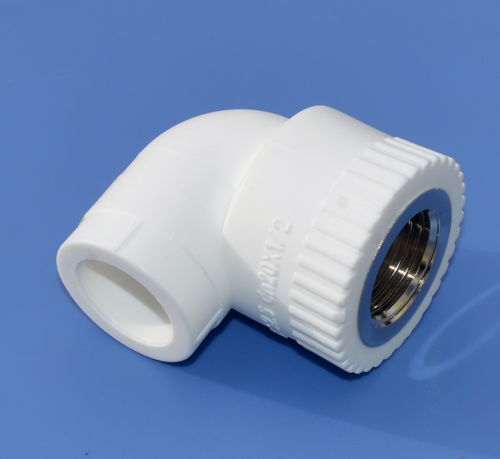 供应专业生产批发ppr管件内丝弯头