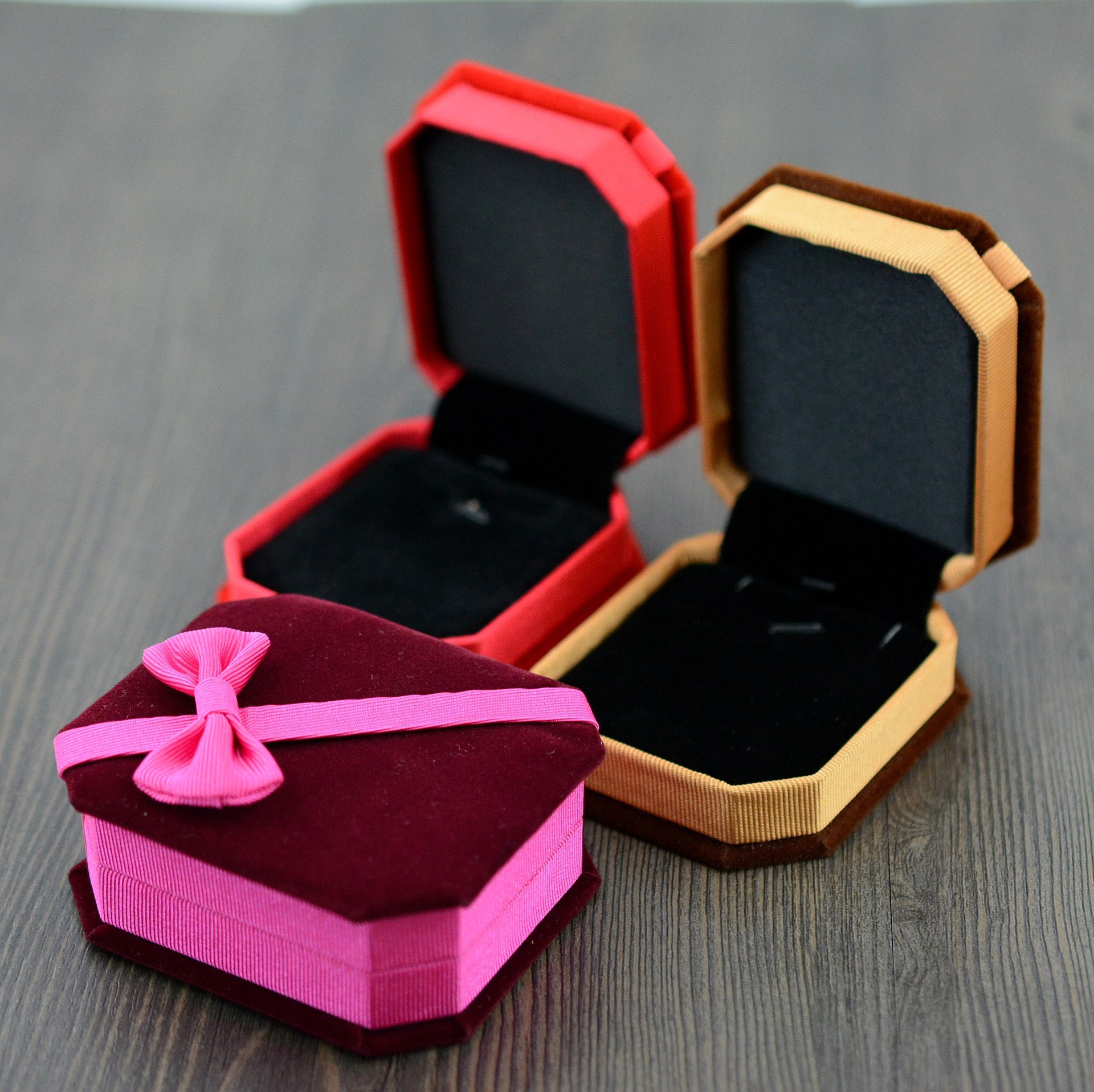 批发高档小号八角项链盒 包装盒 精品礼盒 手饰盒 绒布盒