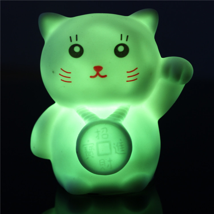 地摊夜市热销儿童发光玩具批发招财猫小夜灯led七彩小夜