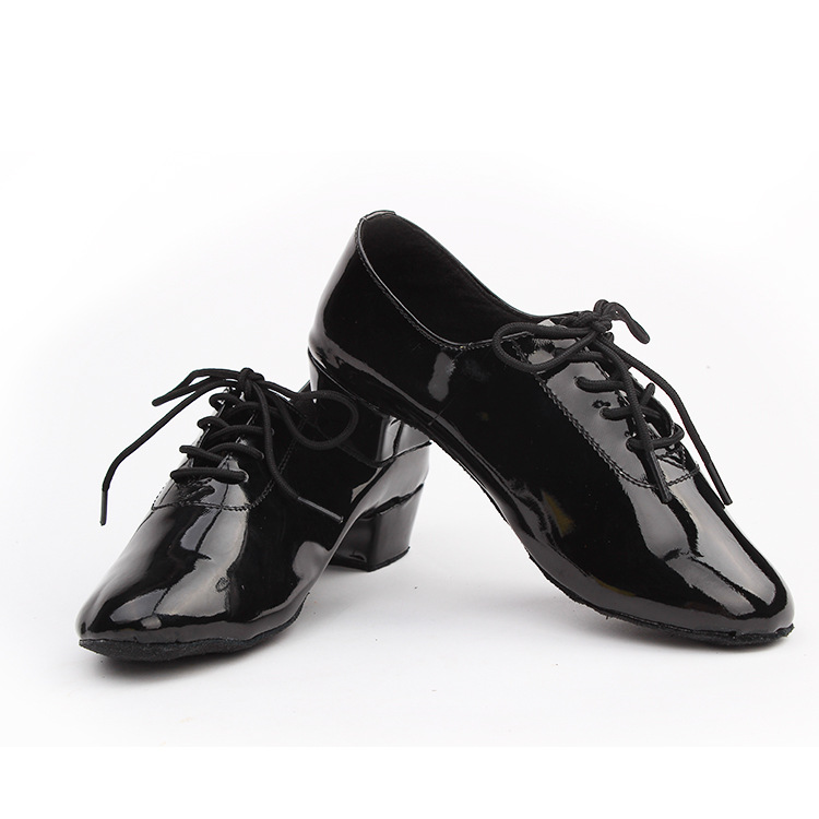 儿童亮革舞蹈鞋漆皮跳舞鞋男童拉丁舞鞋高跟鞋少儿爵士舞批发零售