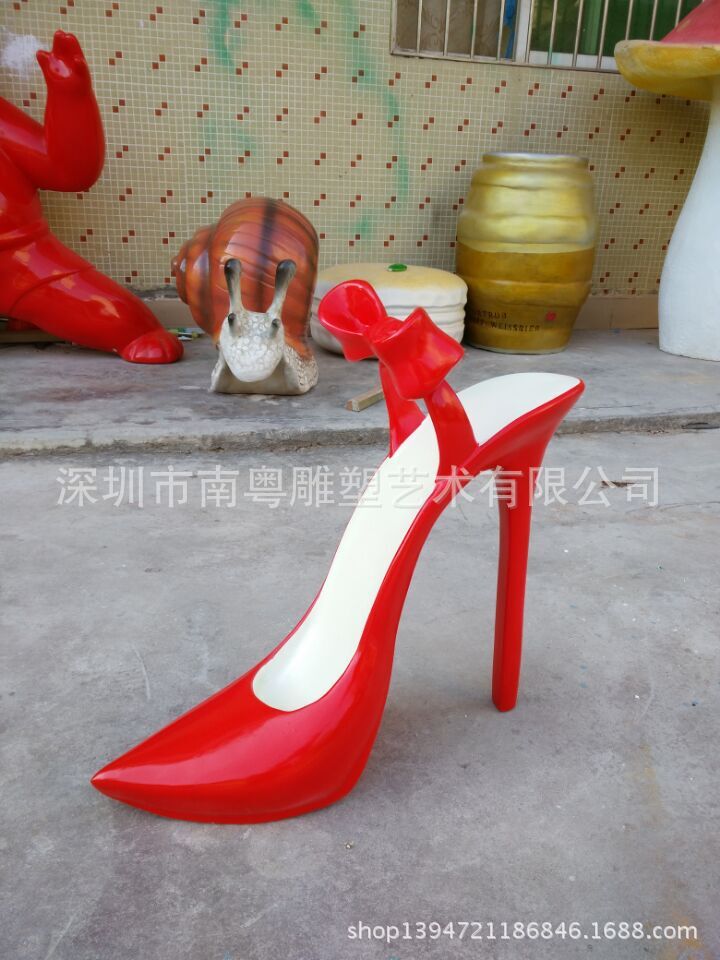 玻璃钢雕塑_时尚简约高跟鞋玻璃钢婚庆影楼品
