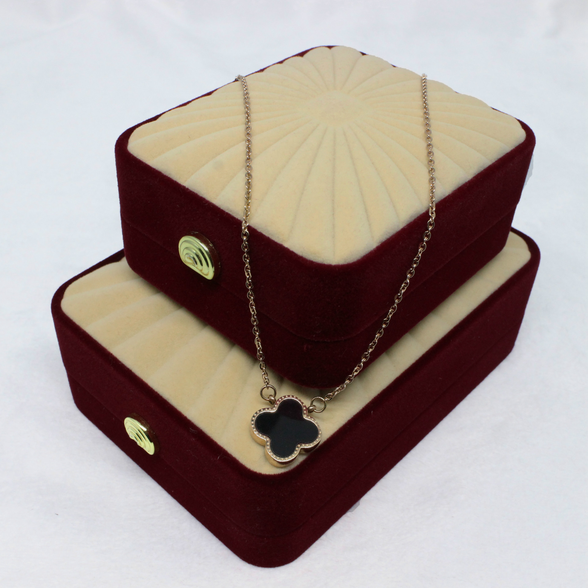 高档珠宝首饰包装盒 太阳花吊坠项链盒 植绒饰品包装盒 厂家批发