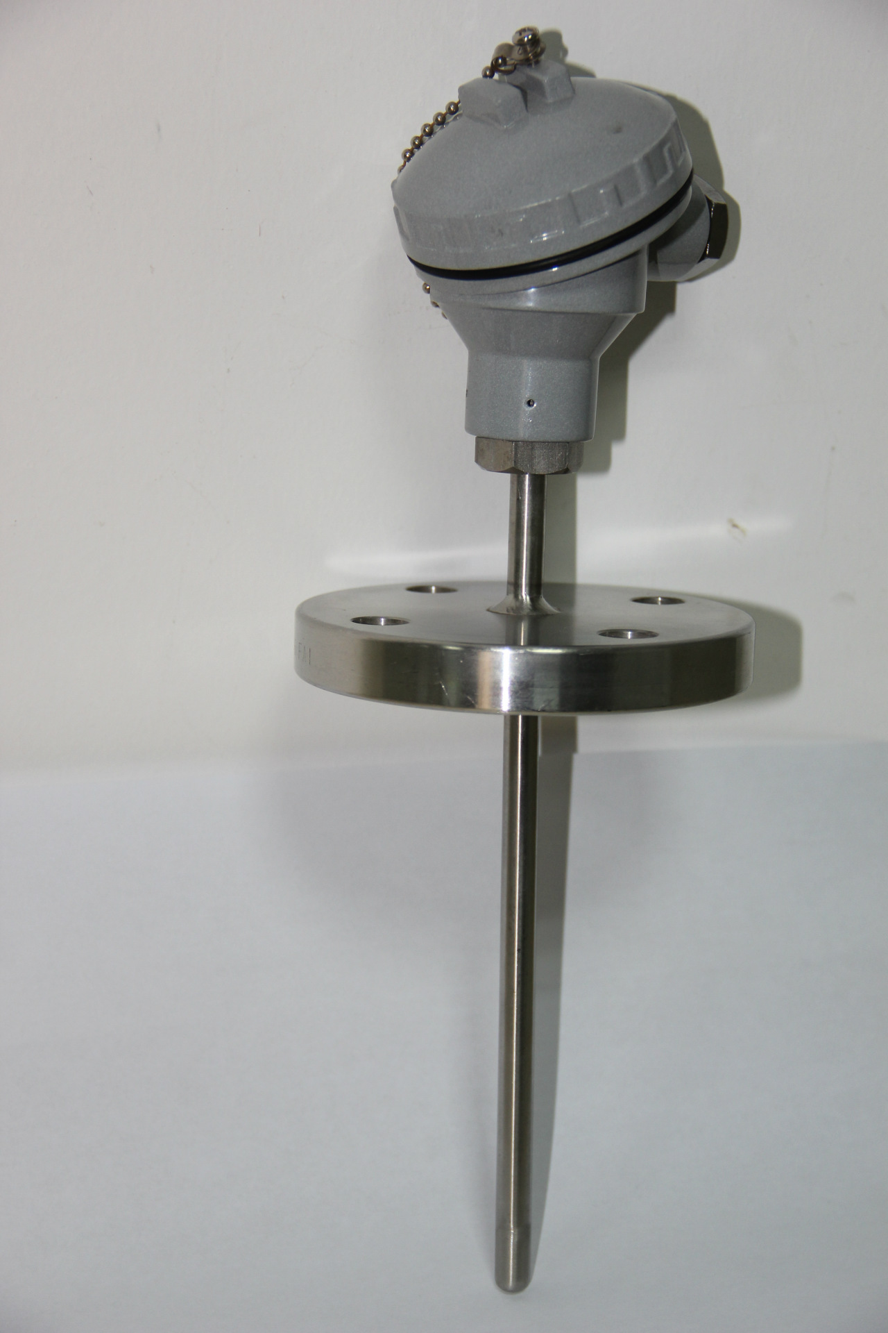 wrn430带法兰带延长颈温度套管k型铠装热电偶温度计