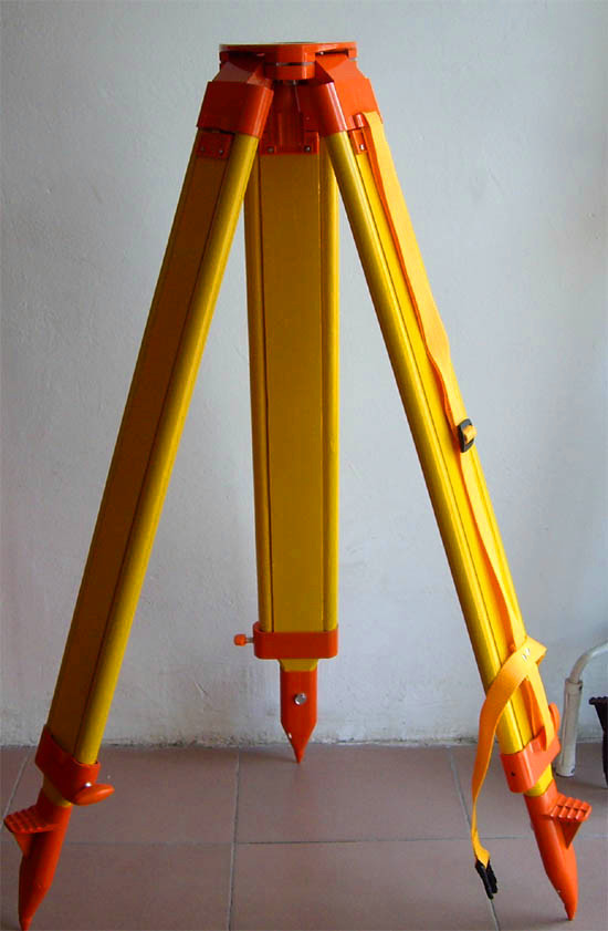 全站仪 经纬仪 木三脚架