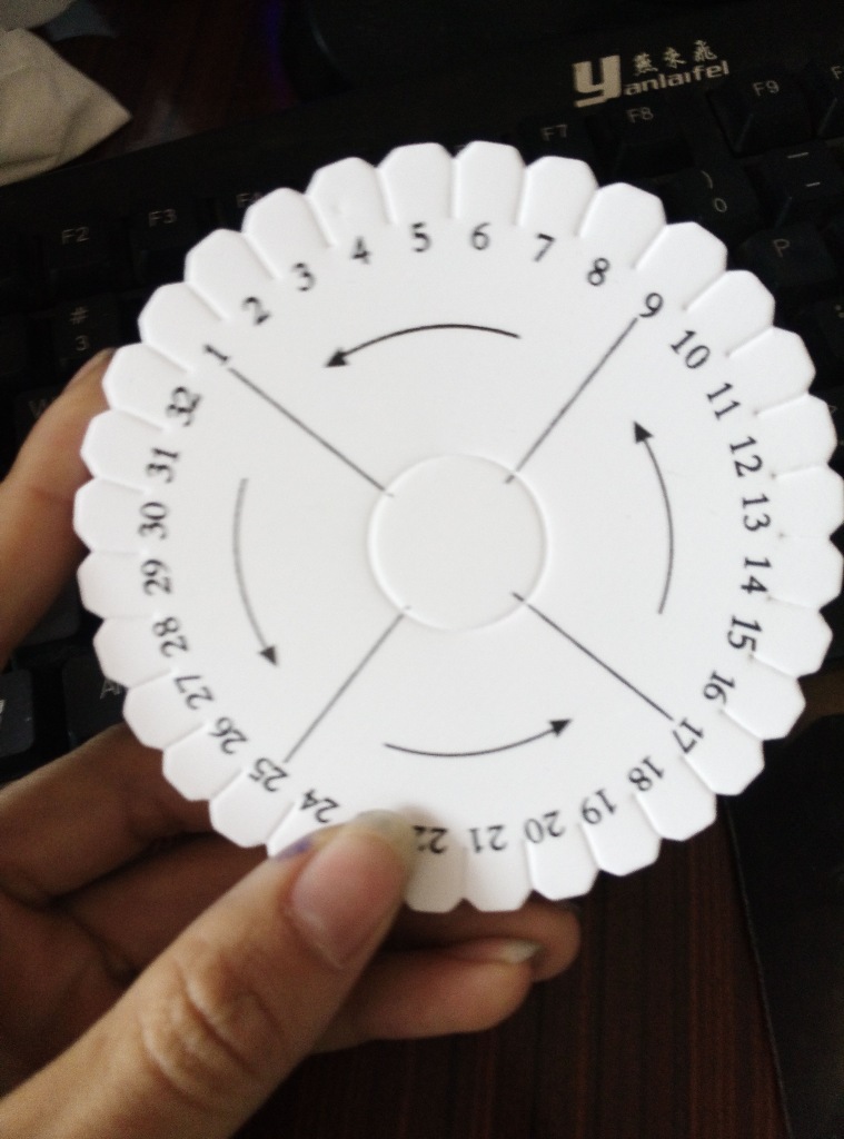 多卡位盘编现货批发垫板批发 手链编绳材料 编绳器盘编器批发