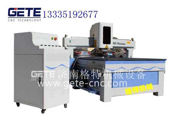 2528661247_1089224175