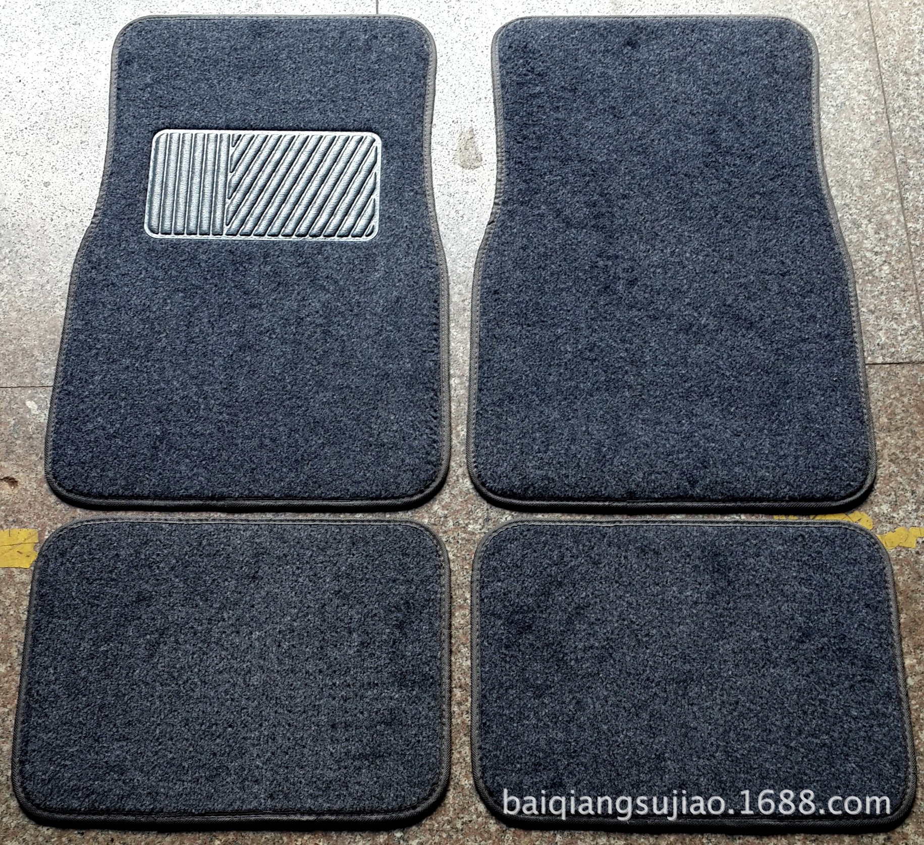 外贸出口通用型汽车地毯脚垫 新料防滑踏板复合pvc钉型防滑硬底