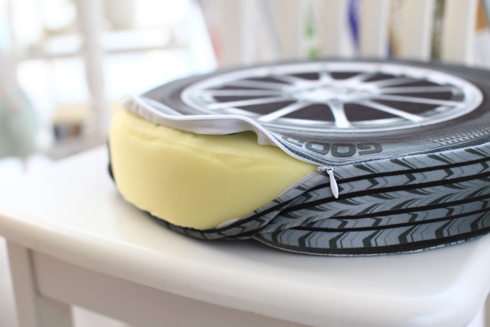 创意汽车轮胎学生坐垫圆形海绵餐椅垫办公室椅子垫加厚板凳靠垫