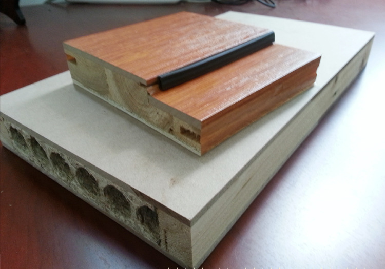 迅诺门业是一家集设计,开发,制造,销售于一体的免漆室内门,强化生态门