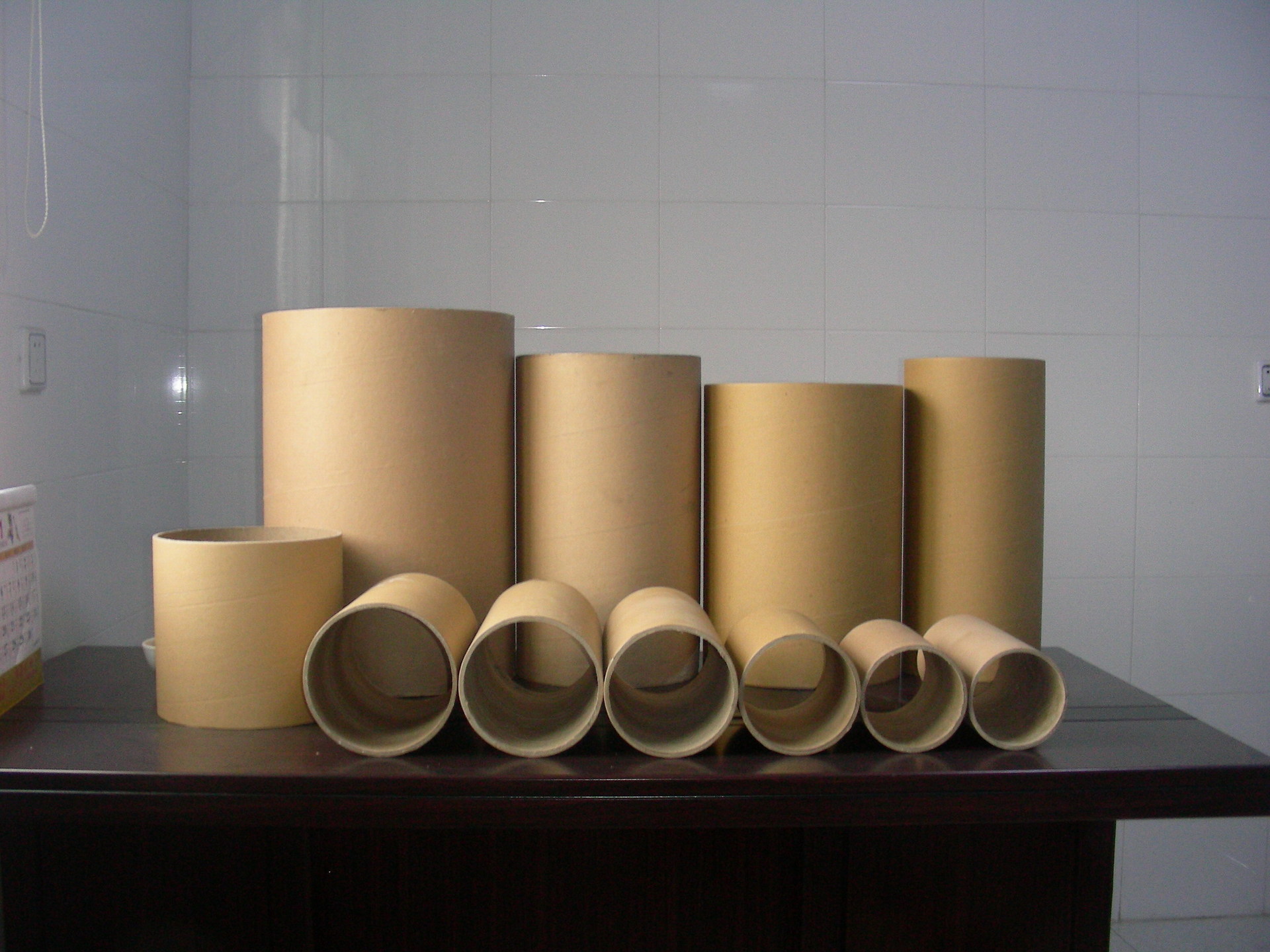 红酒交易网(新) 红酒供应 江苏线缆盘纸管靖江大纸